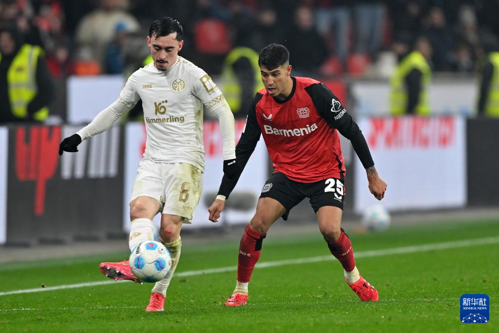 美因茨球队备战关键战役，备受瞩目的简单介绍